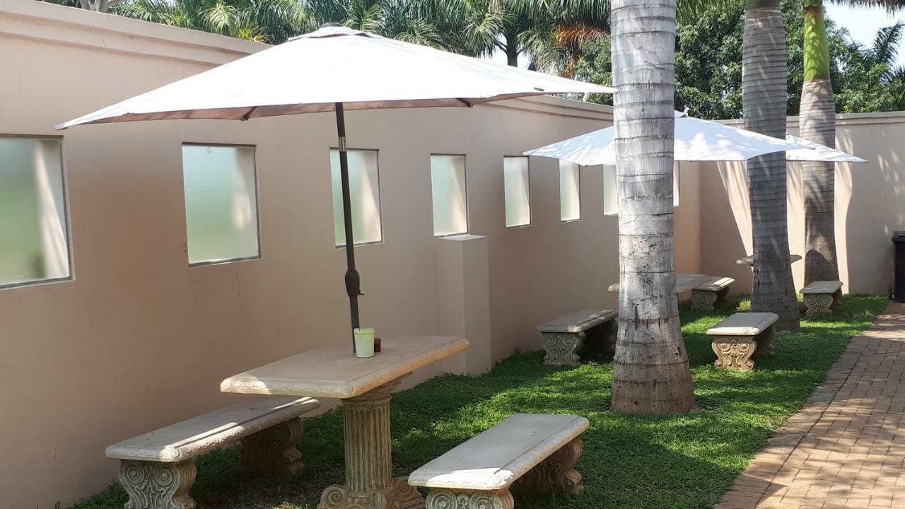 Rosegarden Guesthouse Pongola Exterior foto