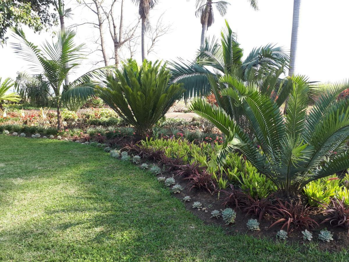 Rosegarden Guesthouse Pongola Exterior foto